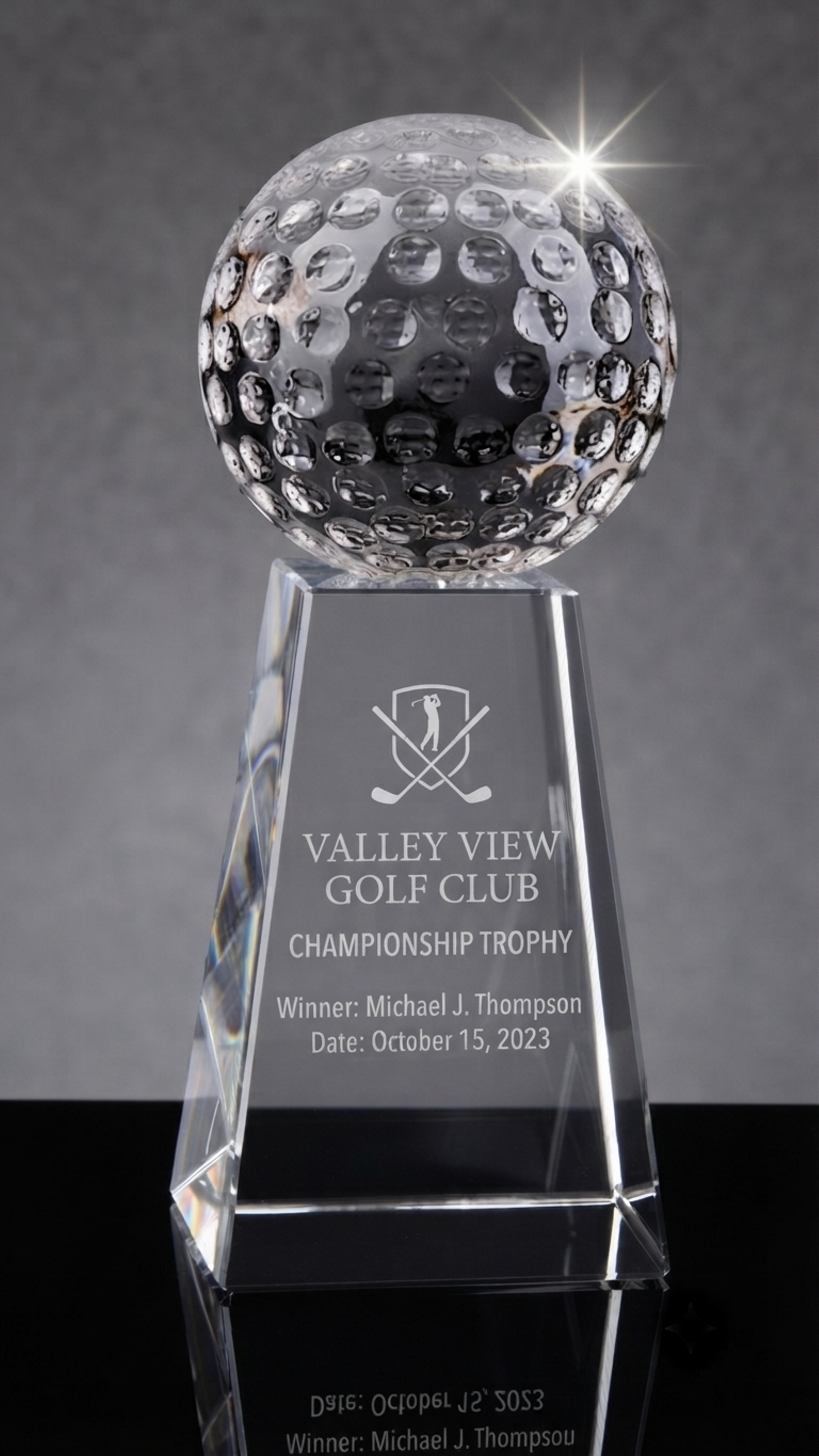 Golf-themed crystal award with a distinctive sculptural presentation