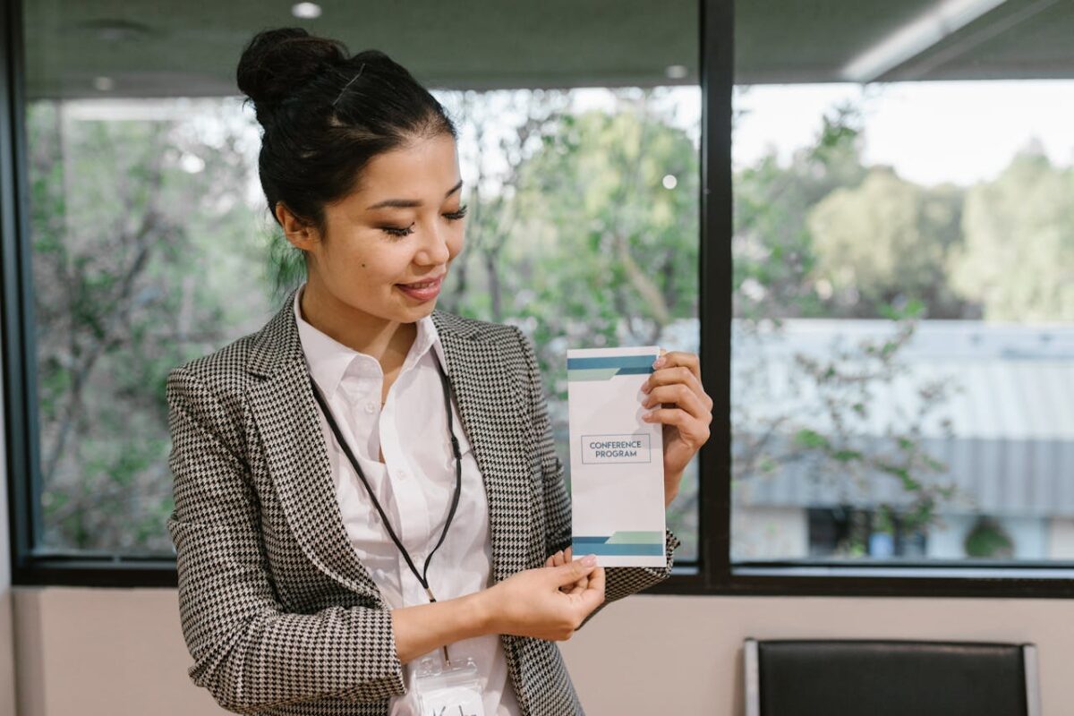 A girl received an award on doing an exceptional job